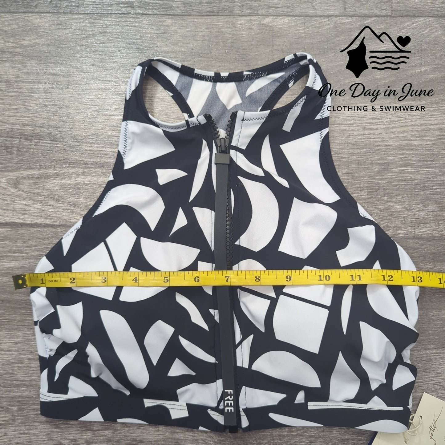 Gottex Free Sport Zip Crop Bikini Top Size 6