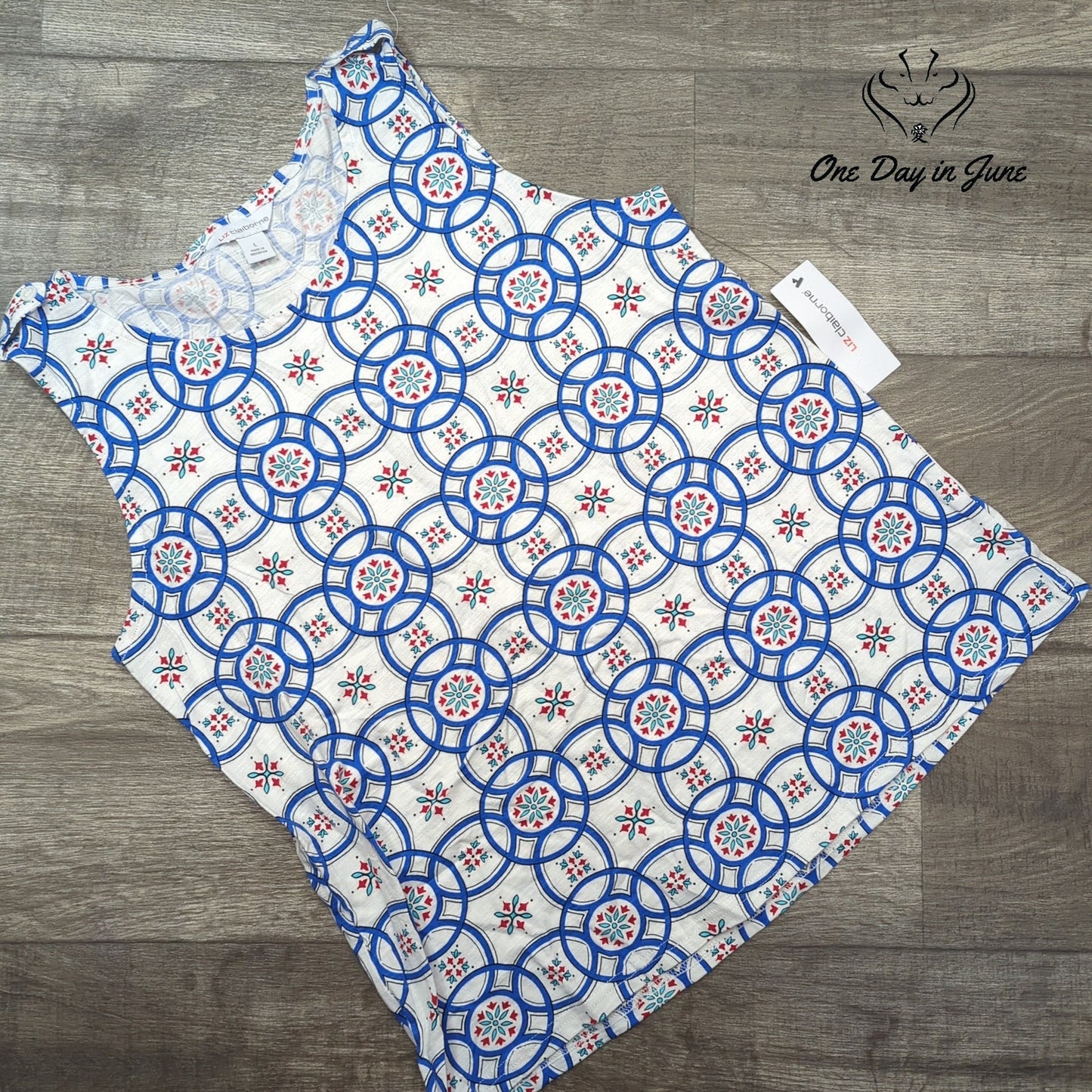 Liz Claiborne Sleeveless Top Size L