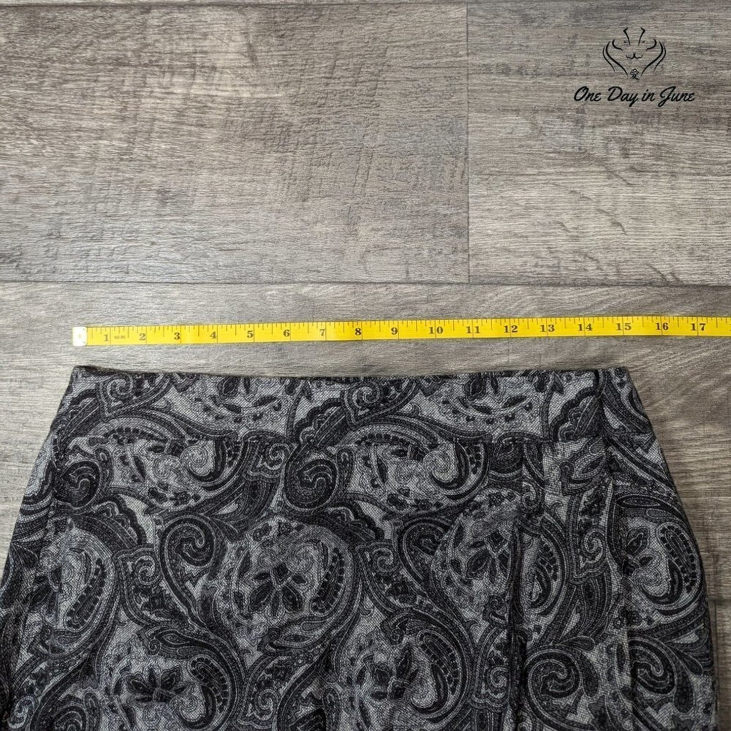 Talbots Petites Wool Blend Wrap Skirt Gray Black Paisley Lined Size 6P