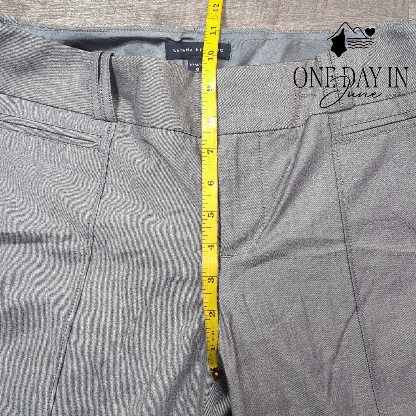 Banana Republic Straight Leg Pants Size 6