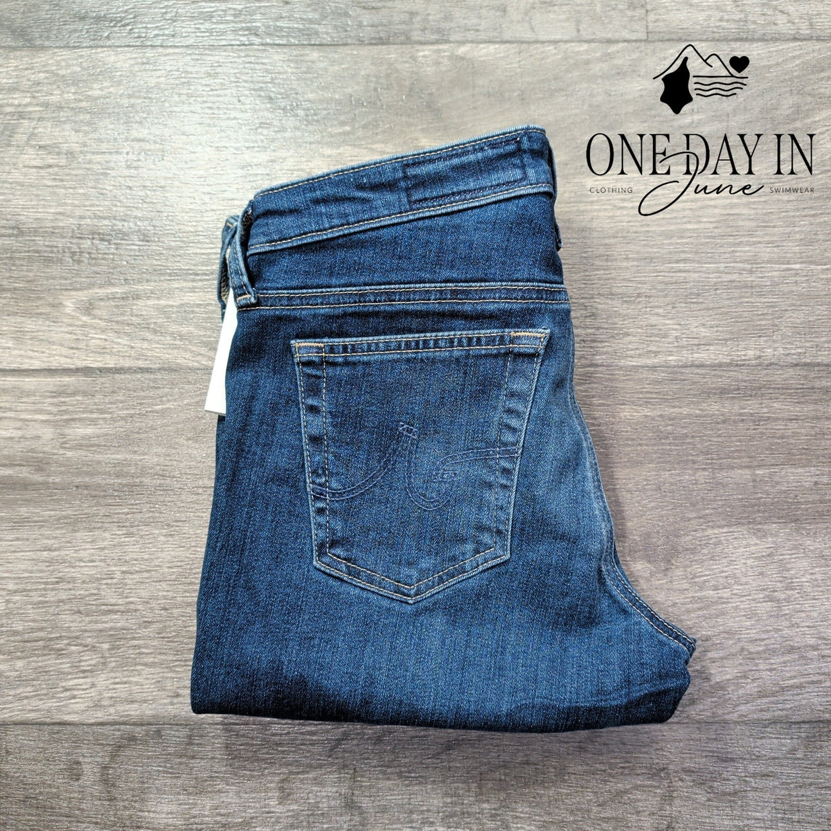 AG Adriano Goldschmied The Stilt Crop Cigarette Jeans Blue NWT $215 Size 4 (27)