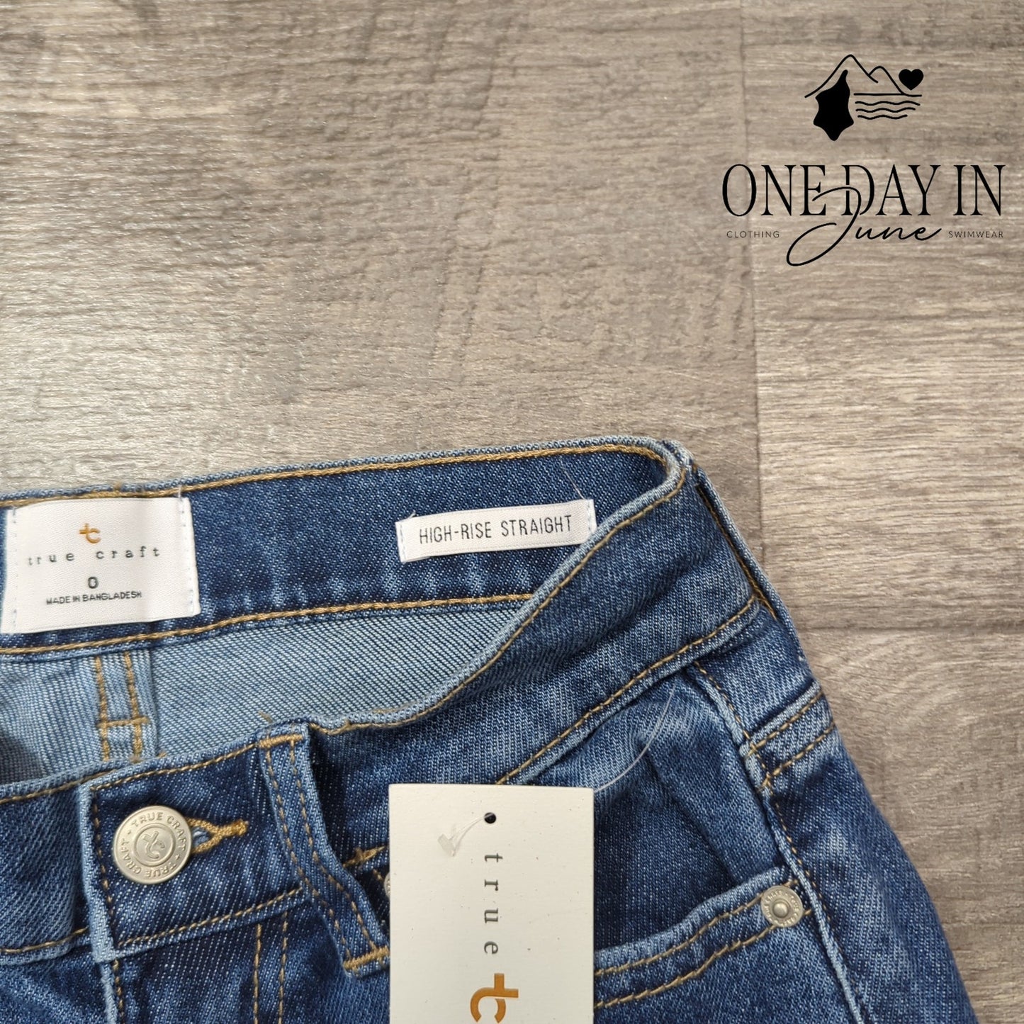 True Craft Distressed High Rise STraight Jeans Size 0