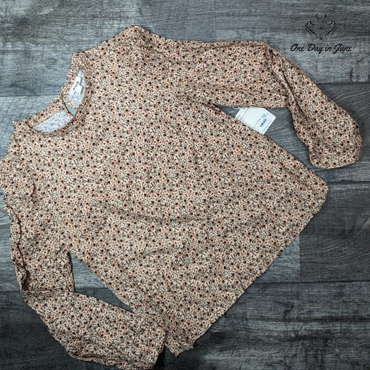 A.n.a Floral Long Sleeve Top Size XS