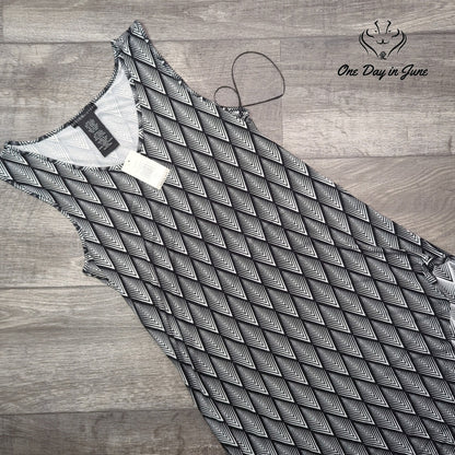 Design History Sleeveless Chevron Midi Dress Black White Asymmetrical NWT Size M