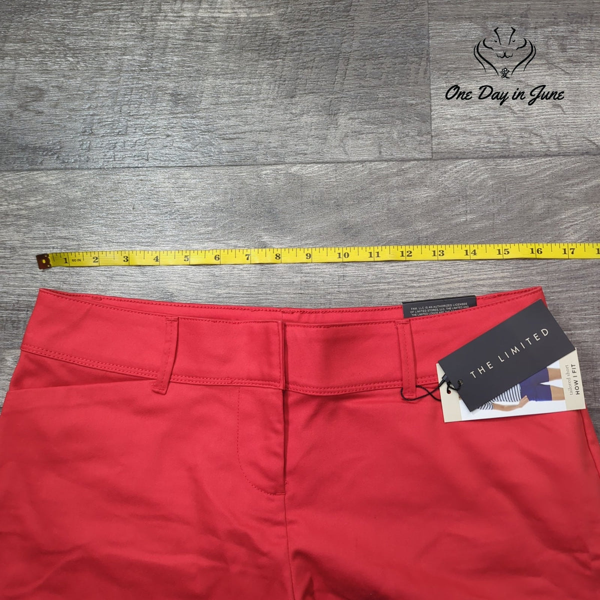 The Limited Tailored Shorts Coral Red Stretch Bermuda Walking Shorts NWT Size 6