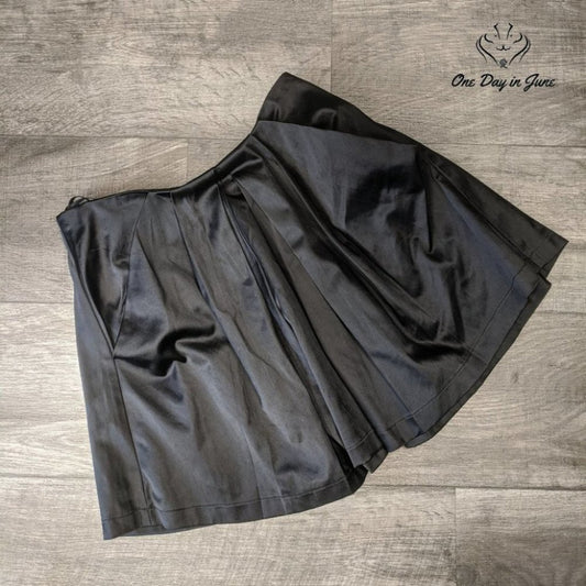Shulami Skirt Size M