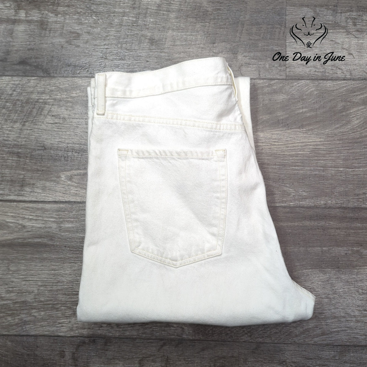 Goldsign Straight Leg Button Fly Jeans Ivory White Designer Denim Size 31 (12)