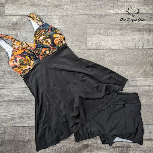 Coshom V Neck Boyshort Tankini Swimsuit Size S