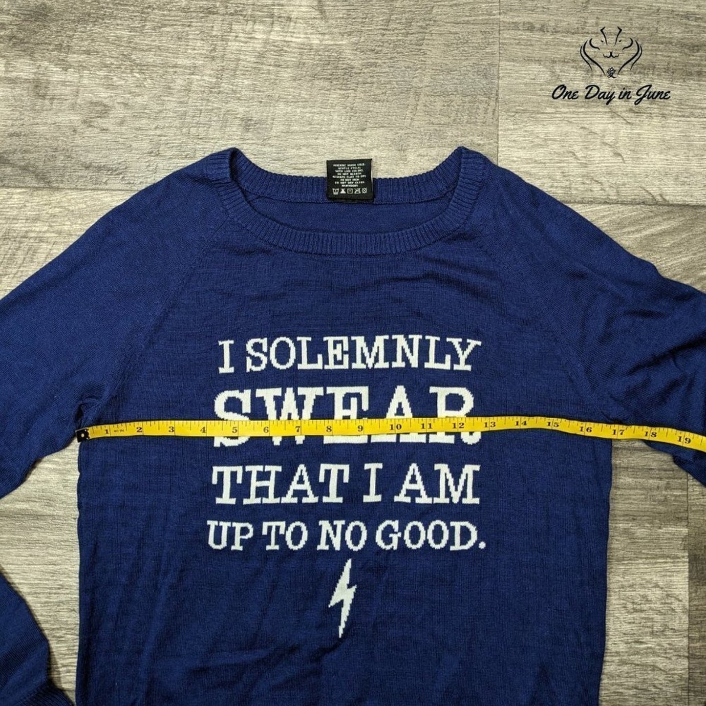 Harry Potter Up to No Good Long Sleeve Sweater Size S