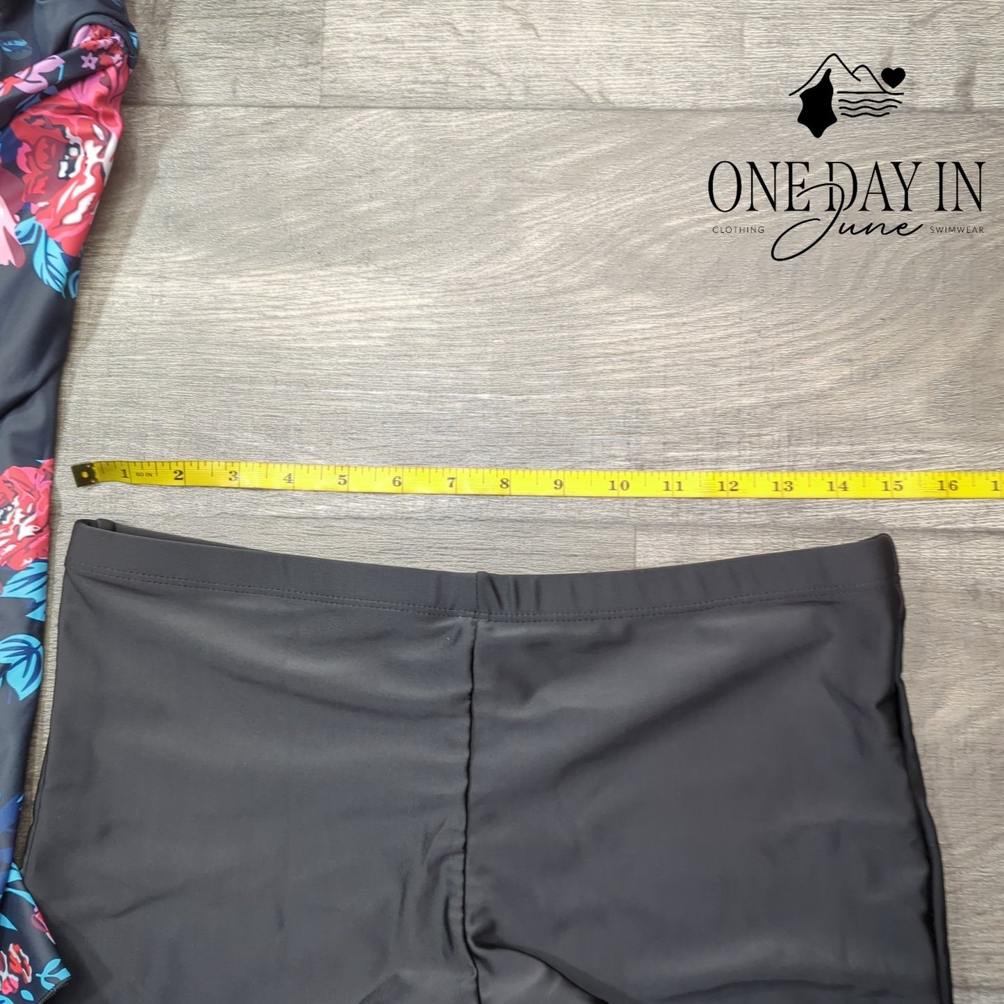 Adisputent Floral Boyshort Tankini Swimsuit Size XL