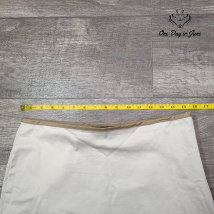 B. Moss Clothing Company Light Summer Skirt Size 10