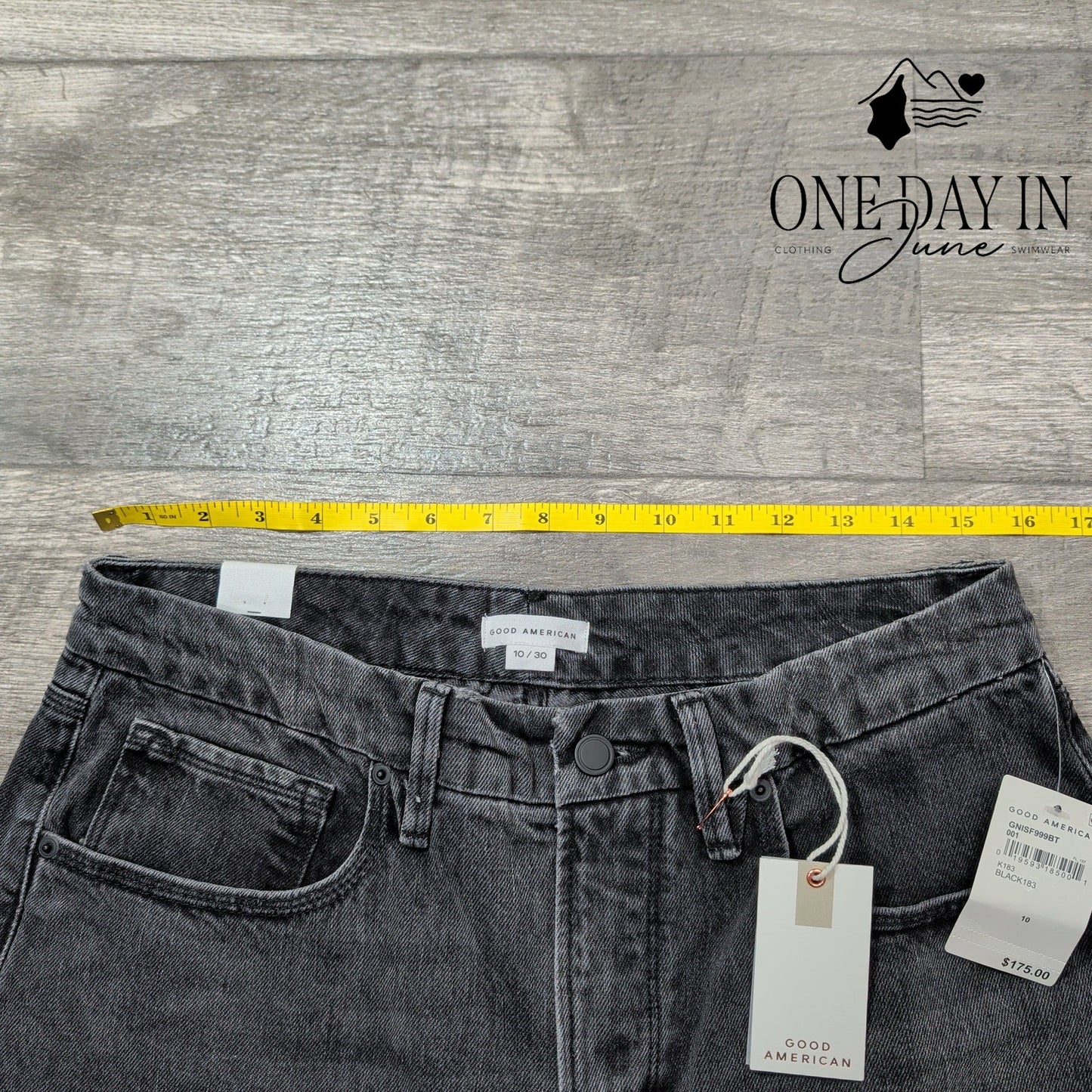 Good American Good 90s Baggy Jeans Black NWT Raw Seam $175 Size 10 (30)