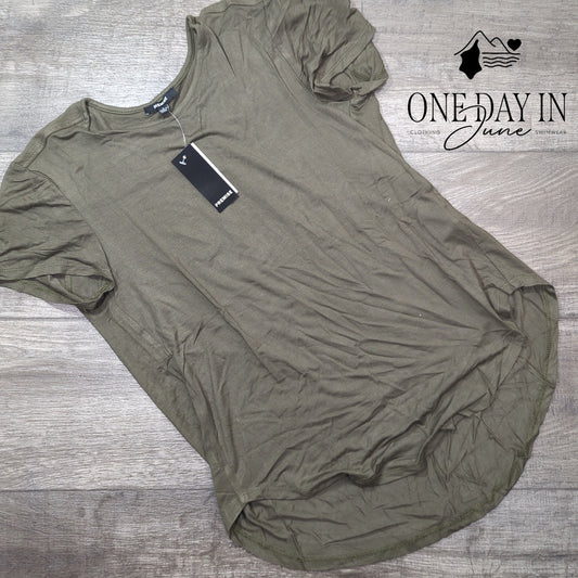 Premise Short Sleeve Tee Shirt Size L