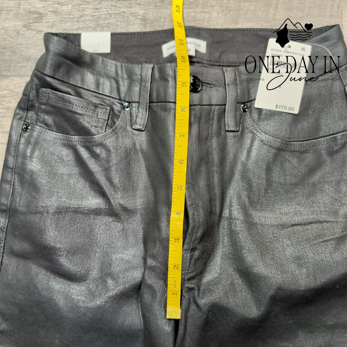 Good American Good Classic Coated Jeans Black High Rise Straight NWT Size 4