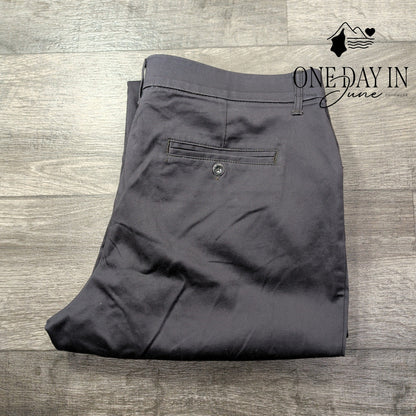 Lee Flex Motion Straight Leg Pants Iron Gray Stretch NWT Size 18 Short