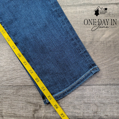 AG Adriano Goldschmied The Stilt Crop Cigarette Jeans Blue NWT $215 Size 4 (27)