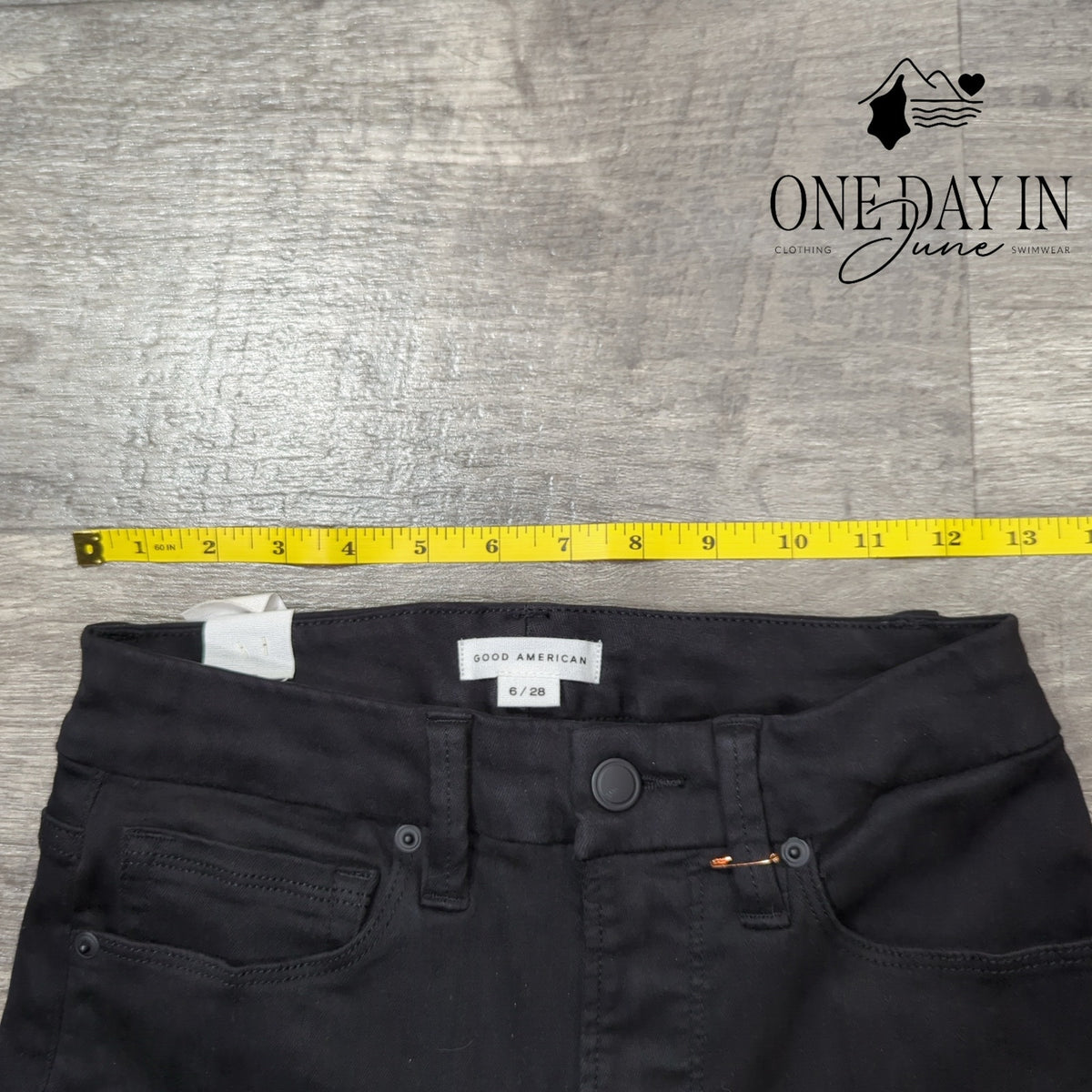 Good American Good Legs Skinny Jeans Black NWT Size 6/28