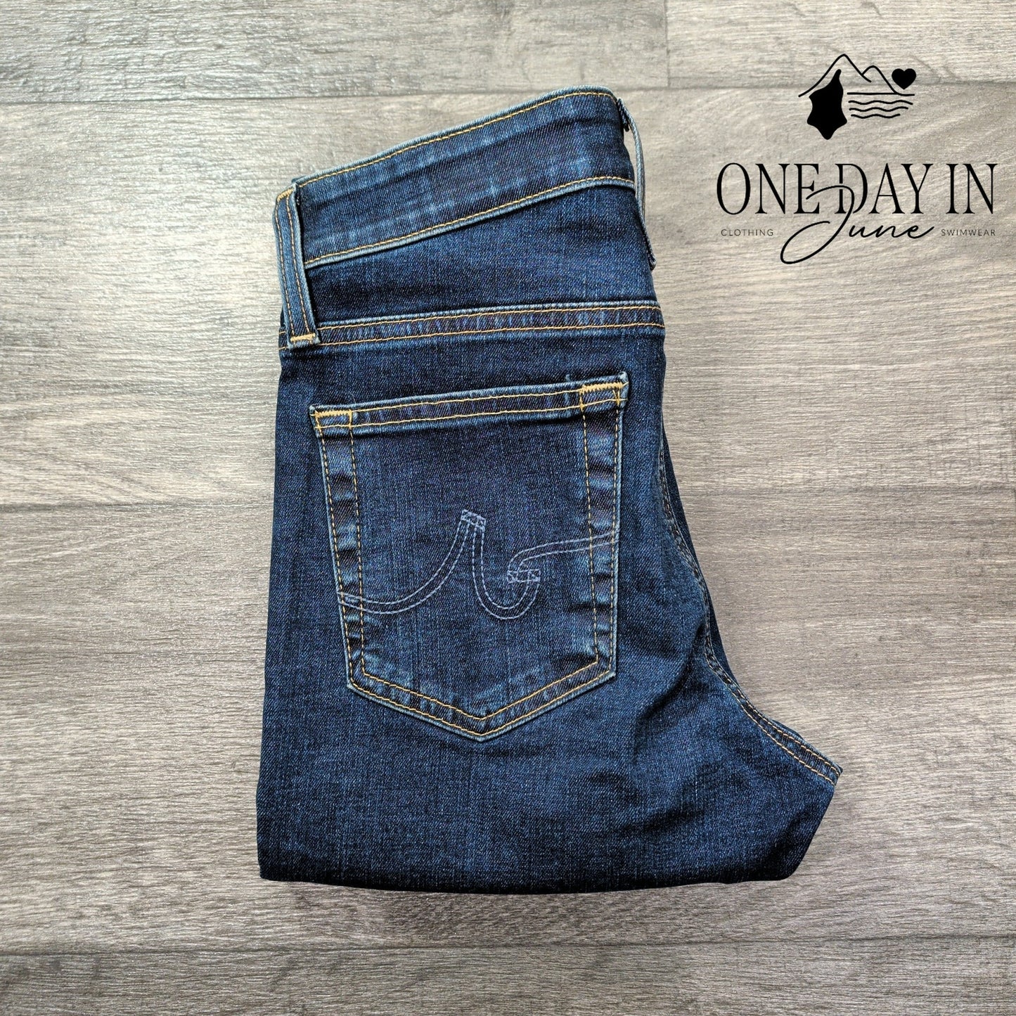 AG Adriano Goldschmied Farrah Skinny Ankle Jeans High Rise NWT $215 Size 4 (27)