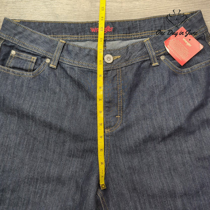 Wrangler Women's Cropped Capri Jeans Dark Wash Denim NWT Size 14