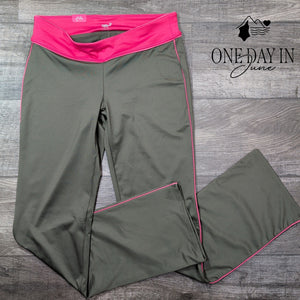 Old Navy Yoga Pants Size M