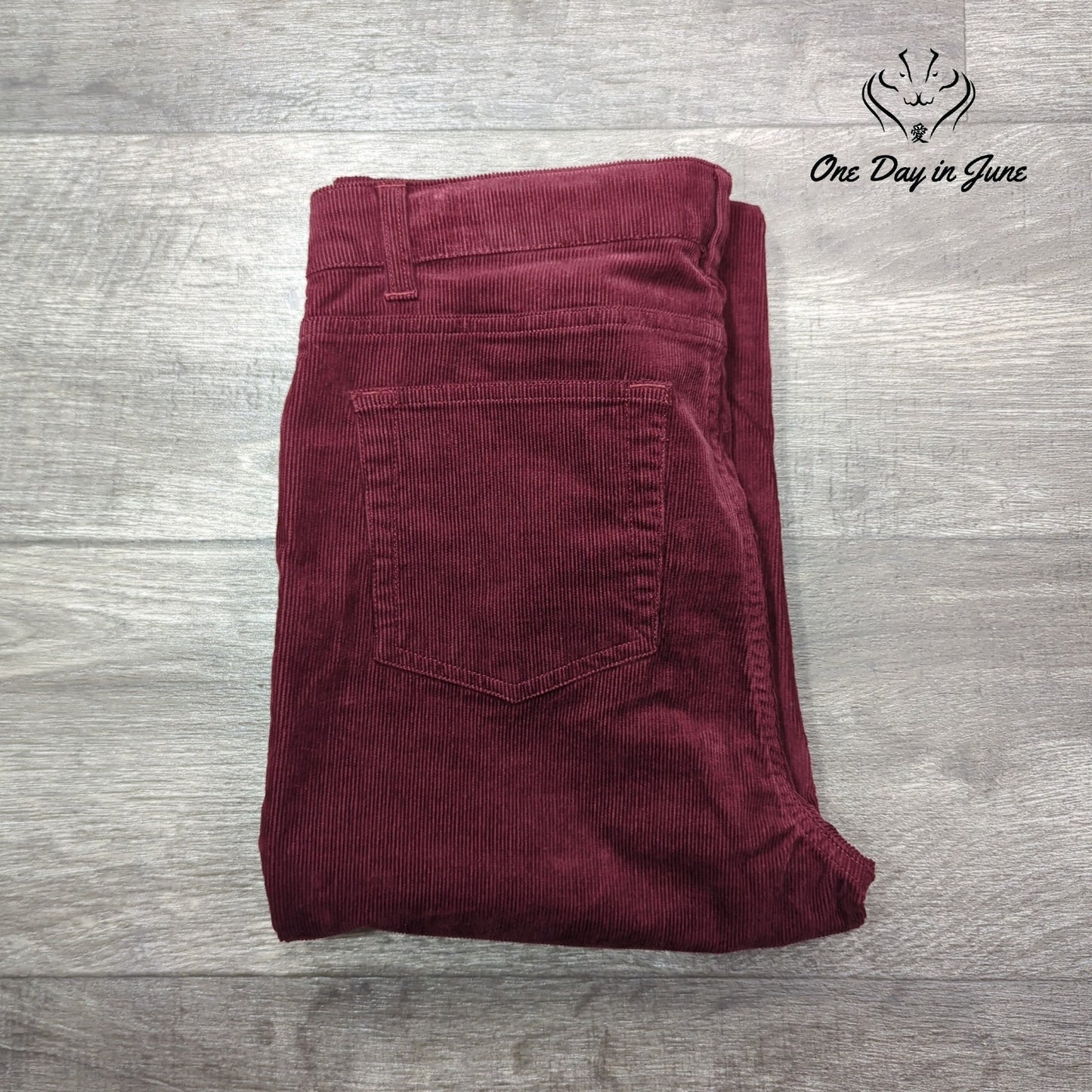 Vineyard Vines Straight Leg Corduroy Pants Size 18