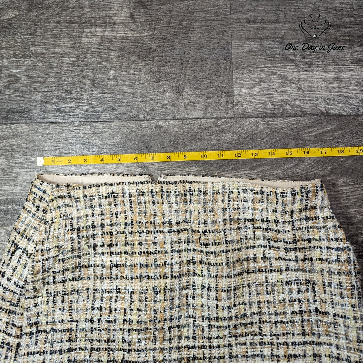 Loft Textured Lined Mini Skirt Size 10