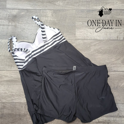 Aqua Eve Cross Front Boyshort Tankini Swimsuit Size XXL