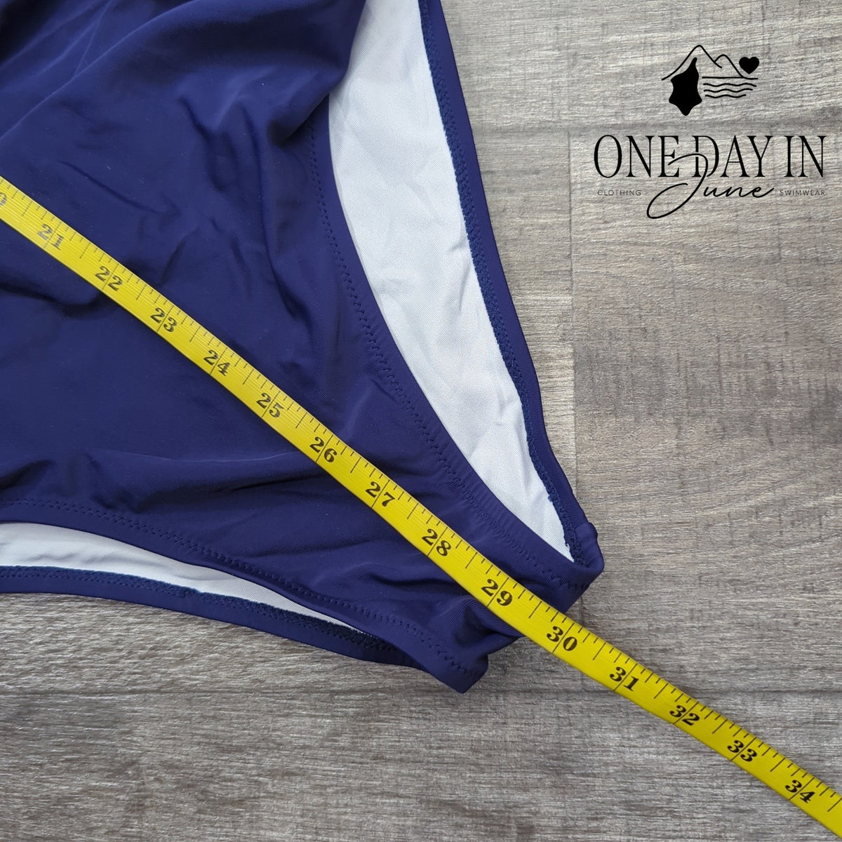 Adisputent Tummy Control Flounce One Piece Swimsuit Navy Stripe Size XXL
