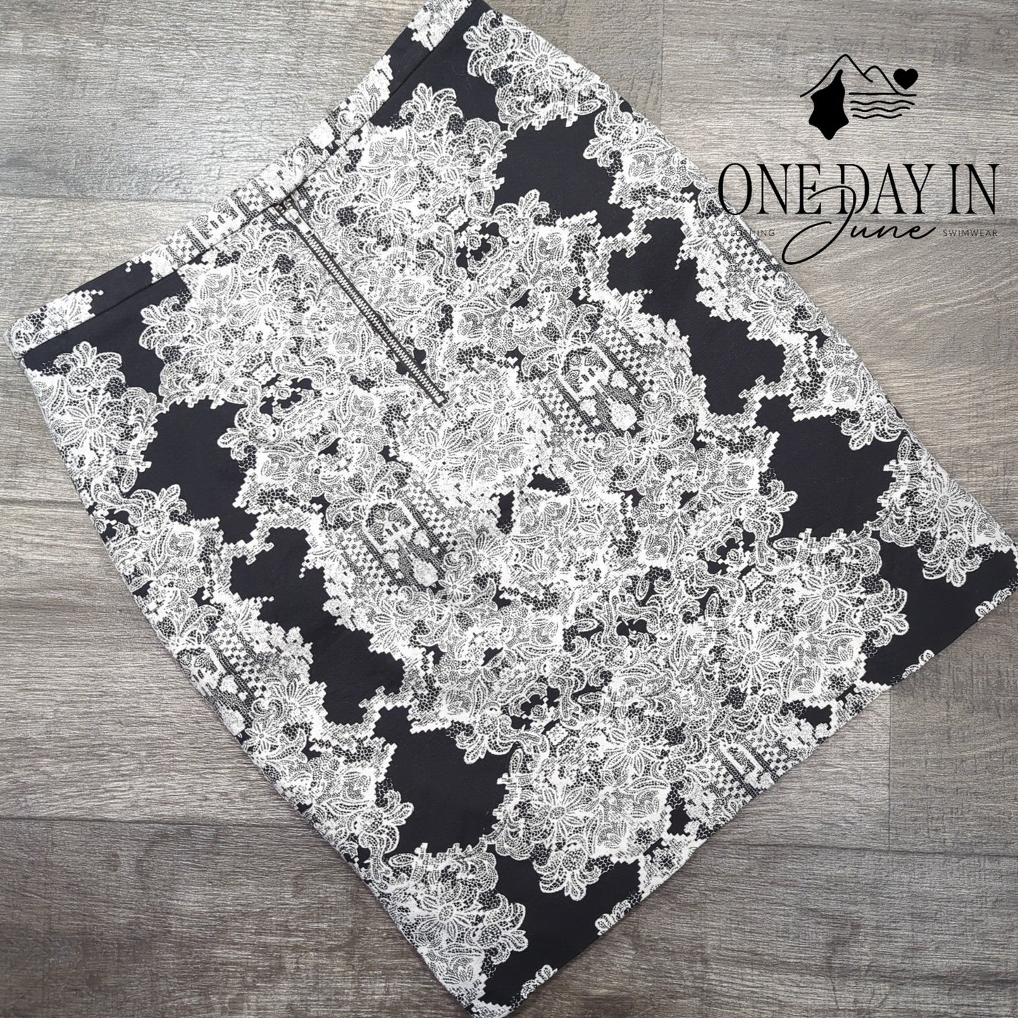 H&M Pencil Skirt Size 10