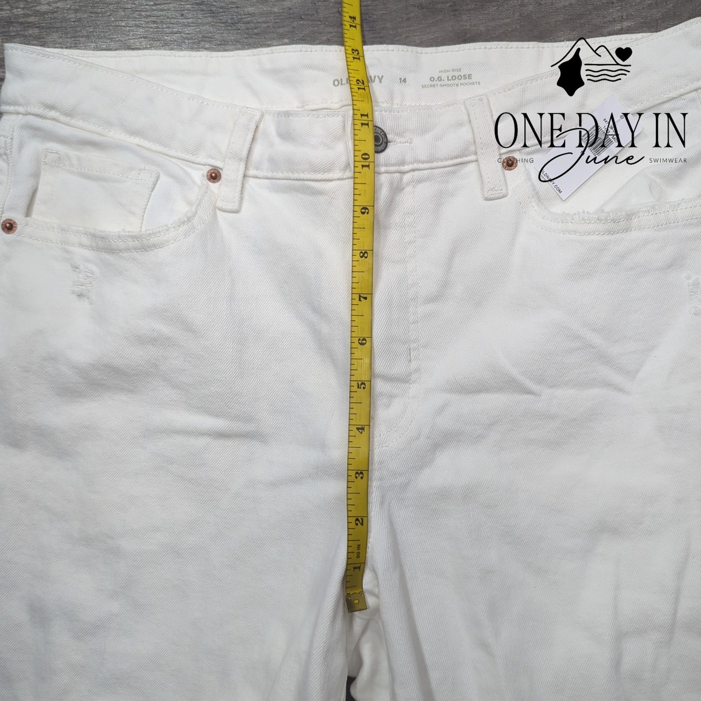 Old Navy High Rise OG Loose Distressed Jeans Size 14