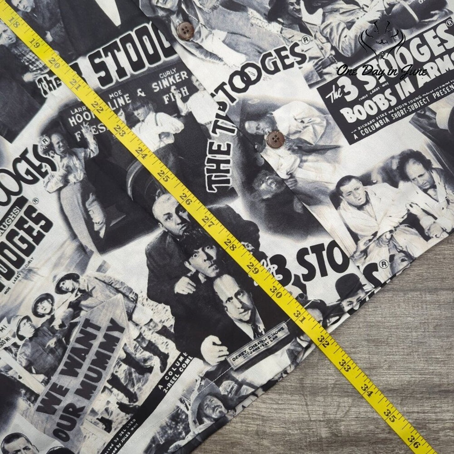 Max Boxxer 3 Stooges Button Down Short Sleeve Shirt Size XL