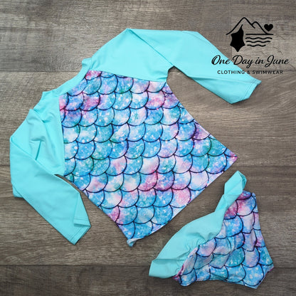 Amzbrly Long Sleeve Rashguard Bikini Swimsuit Size M