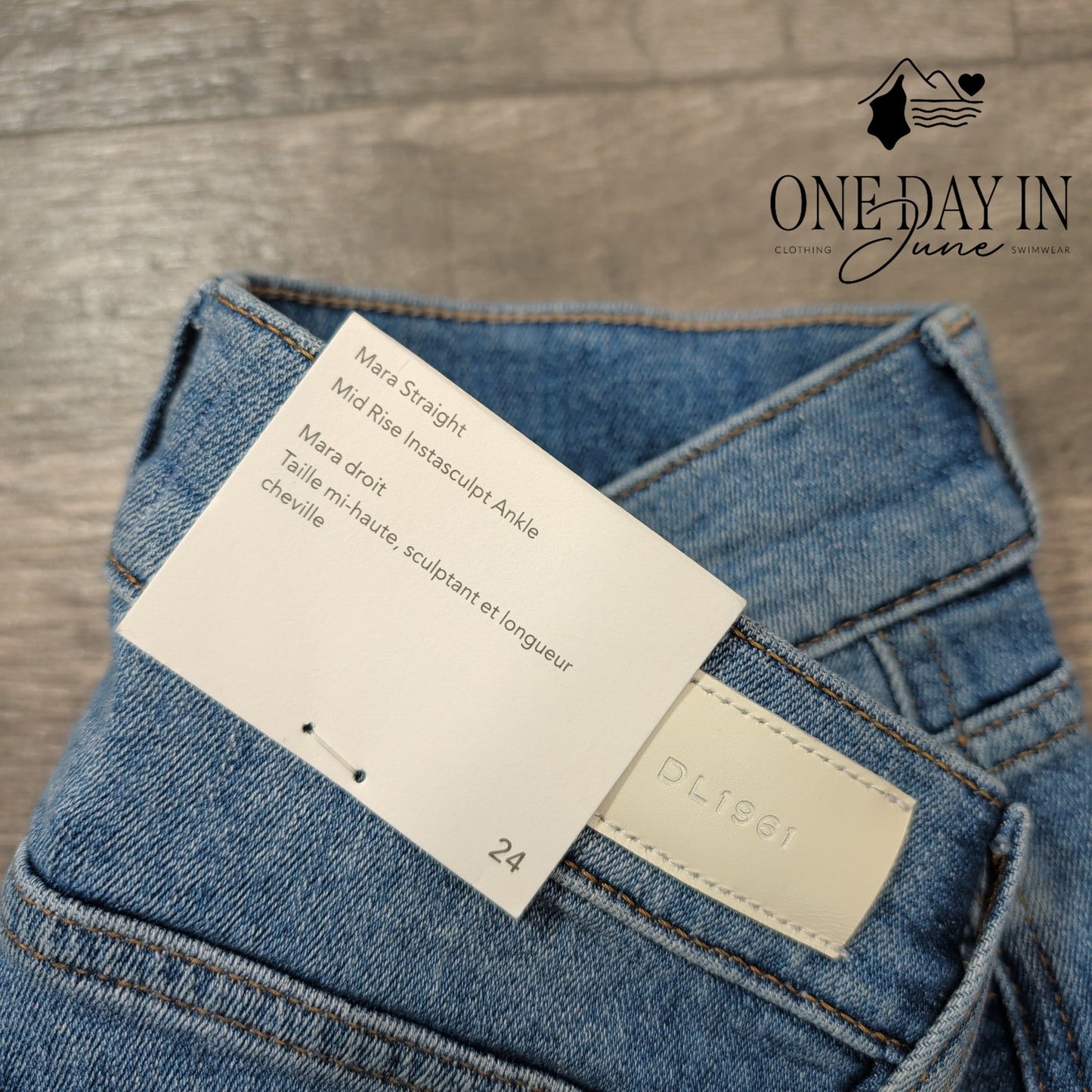 DL1961 Mara Straight Mid Rise Ankle Jeans Size 00 (24)