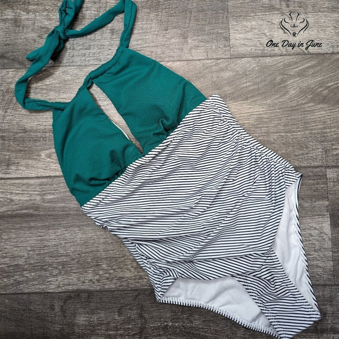 Shekini V Neck One Piece Swimsuit Size S