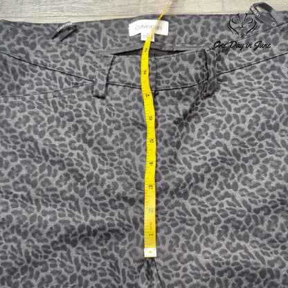 Calvin Klein Grey Leopard Skinny Pants Size 4