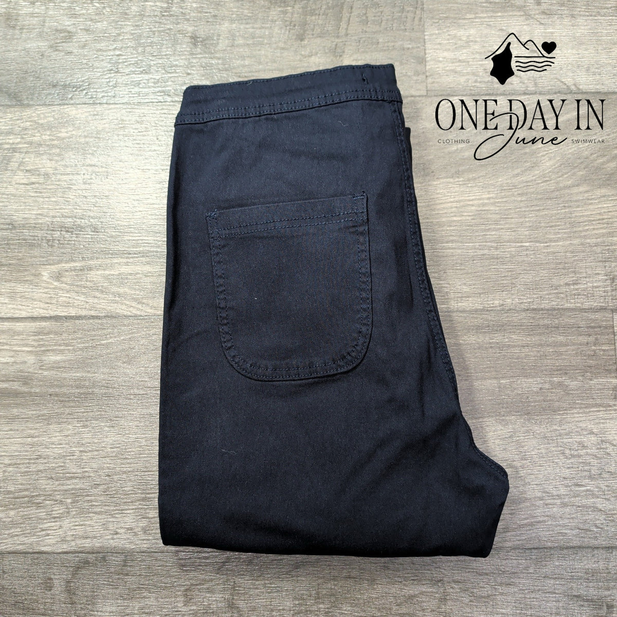 Jo Jo Jeans High Rise Straight Leg Pants Navy Blue Stretch NWT Size 2X