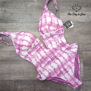 Bar III Summer Stripes Plunge One Piece Swimsuit NWT $88 Fuchsia Size M