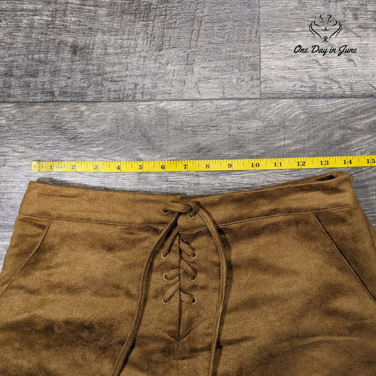 Lauren Conrad Faux Suede Lace Up Mini Skirt Camel Tan Size 4