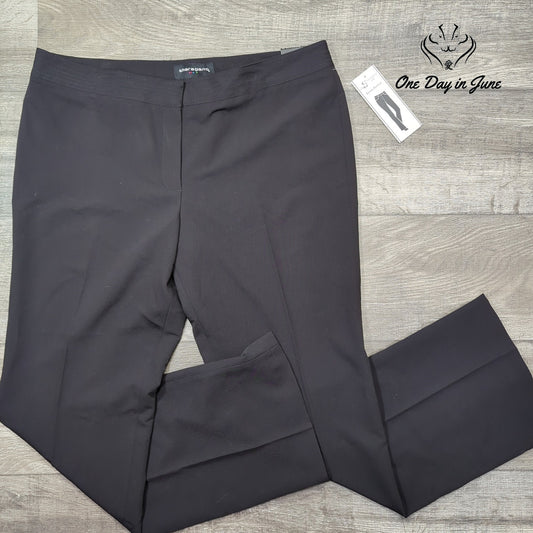 Sharagano Barely Bootcut Size 16