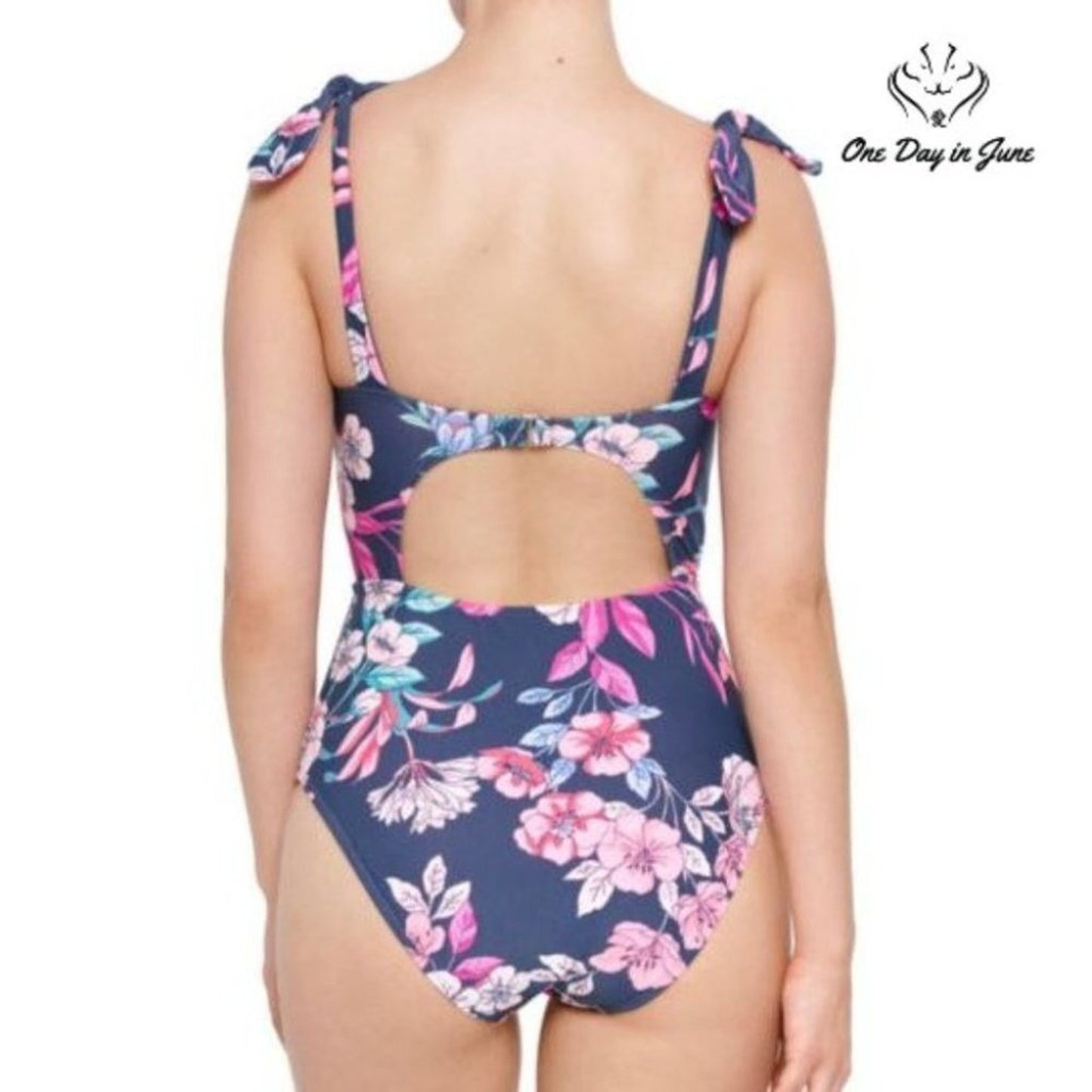 Arizona Jean Co. Blue Floral Juniors One Piece Size L