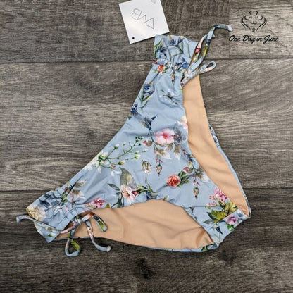 Vicious Young Babes Doll Face Cinched Bikini Bottom Size S