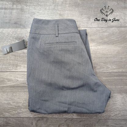 Mossimo Supply Co Modern Fit Boot Cut Pants Size 18