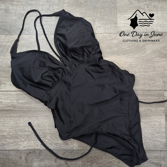 Charmleaks V Neck Strappy Back One Piece Swimsuit Size M