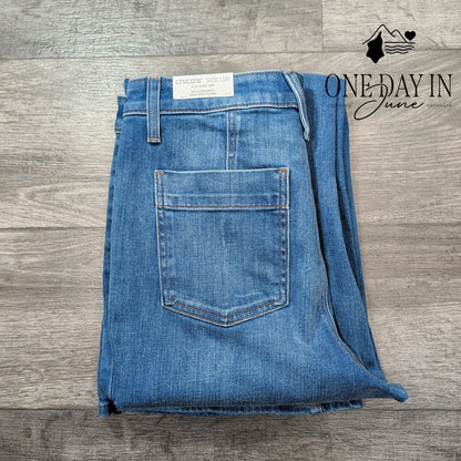 Chico's So Slimming High Rise Flare Jeans Size Chico's 1.5 (10)