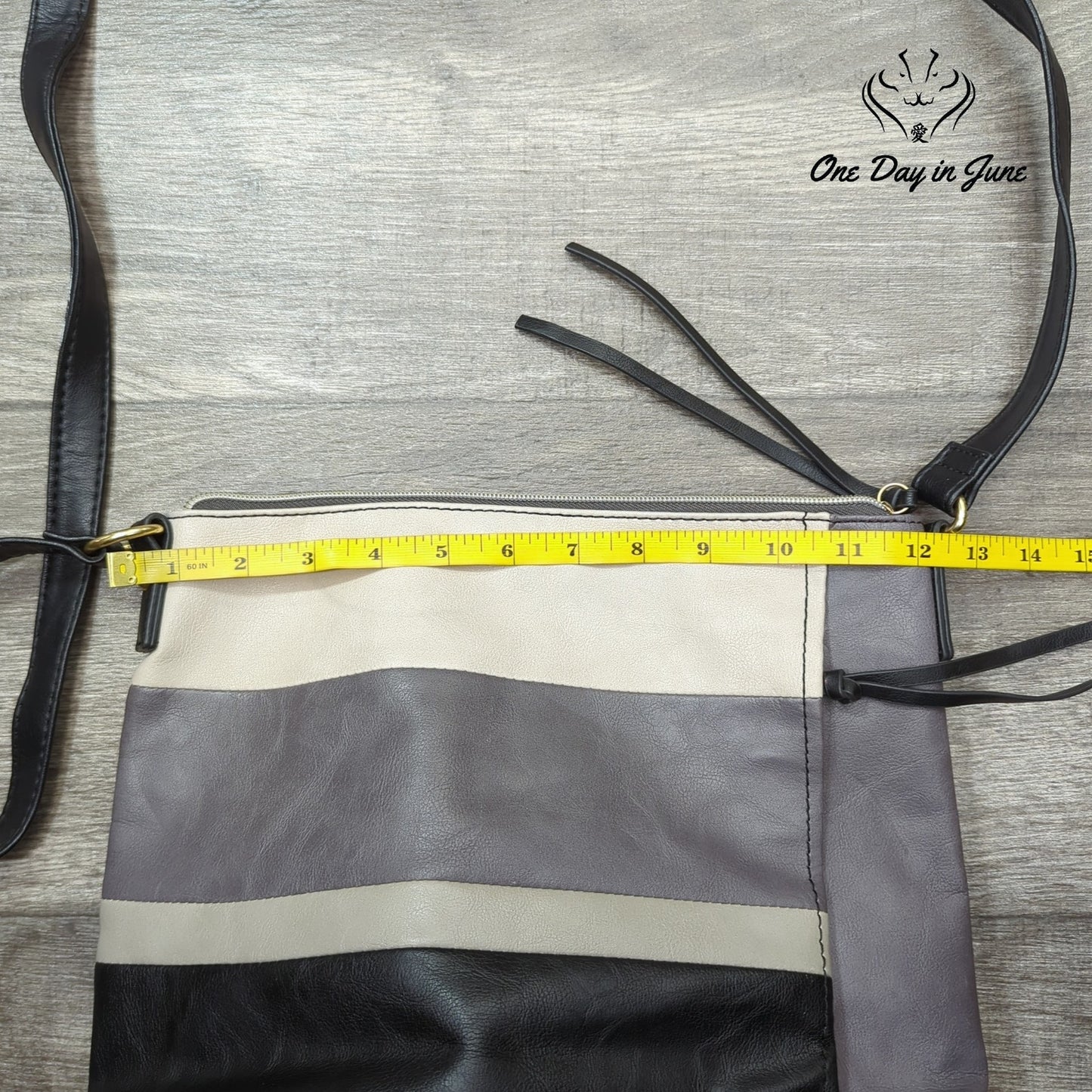 Relic Striped Shoulder Bag Size OS