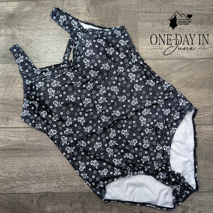 Aleumdr Floral One Piece Swimsuit Size XL