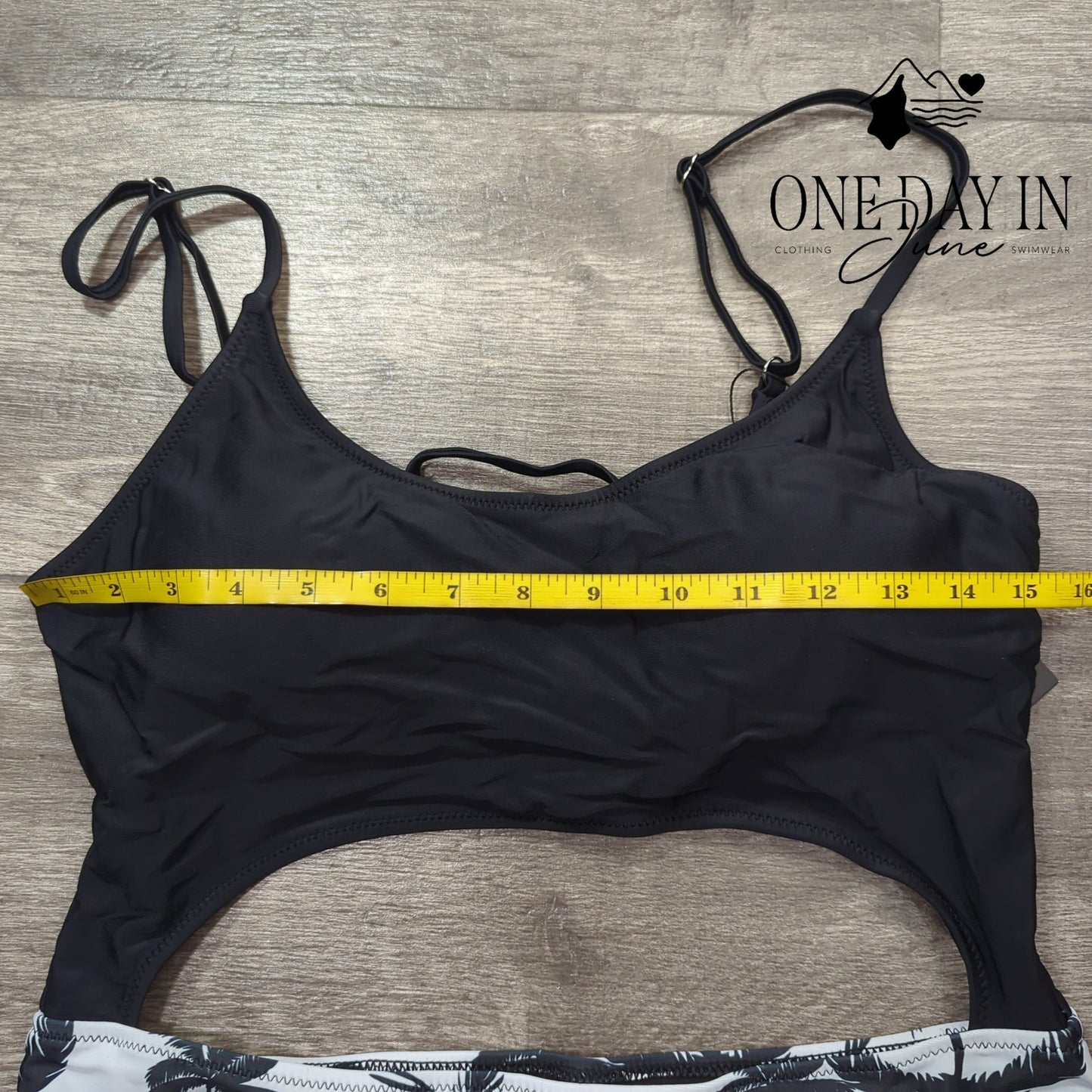 Meyeeka Lace Up Back Cut Out One Piece Swimsuit Size XL