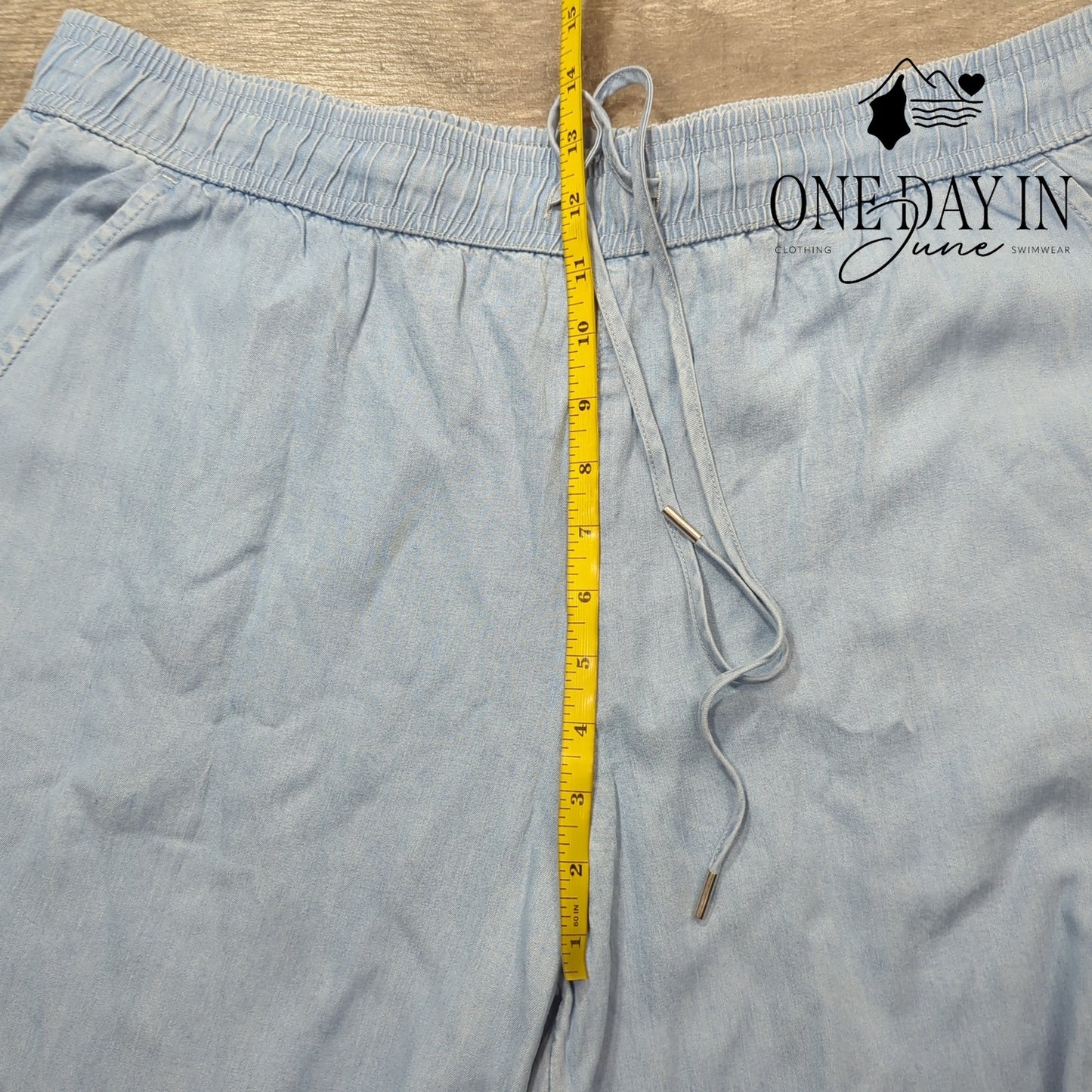 Land n Sea Light Wash Wide Leg Drawstron Pants Size XL