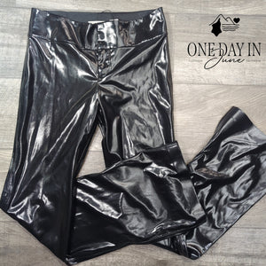 Alice + Olivia Faux Leather Bootcut Pants Black High Gloss NWT Size 8