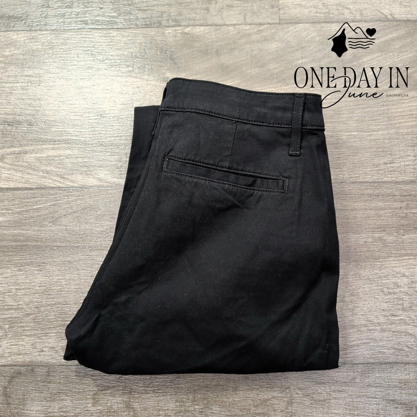 AG Adriano Goldschmied The Caden Tailored Trouser Black NWT $215 Size 4 (27)